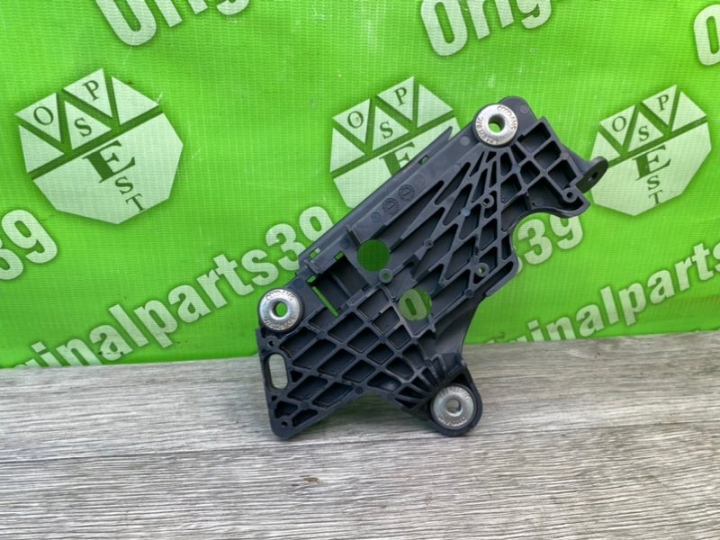 Кронштейн, 500 рублей, Калининград