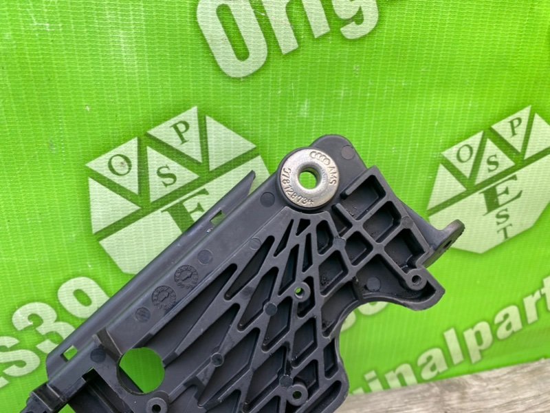 Кронштейн, 500 рублей, Калининград