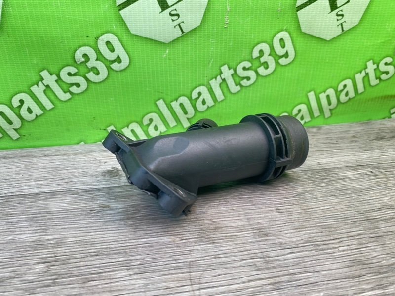 Фланец системы охлаждения, 1000 рублей, Калининград