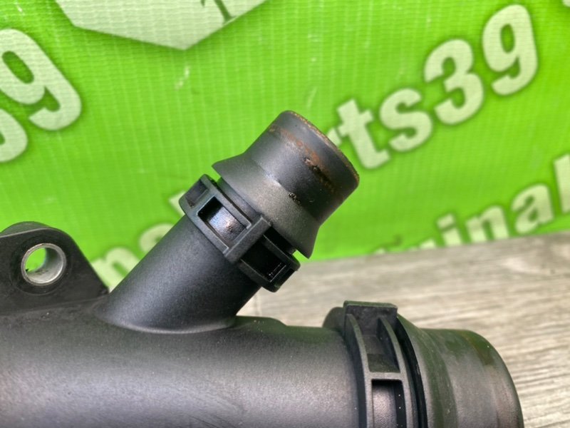 Фланец системы охлаждения, 1000 рублей, Калининград