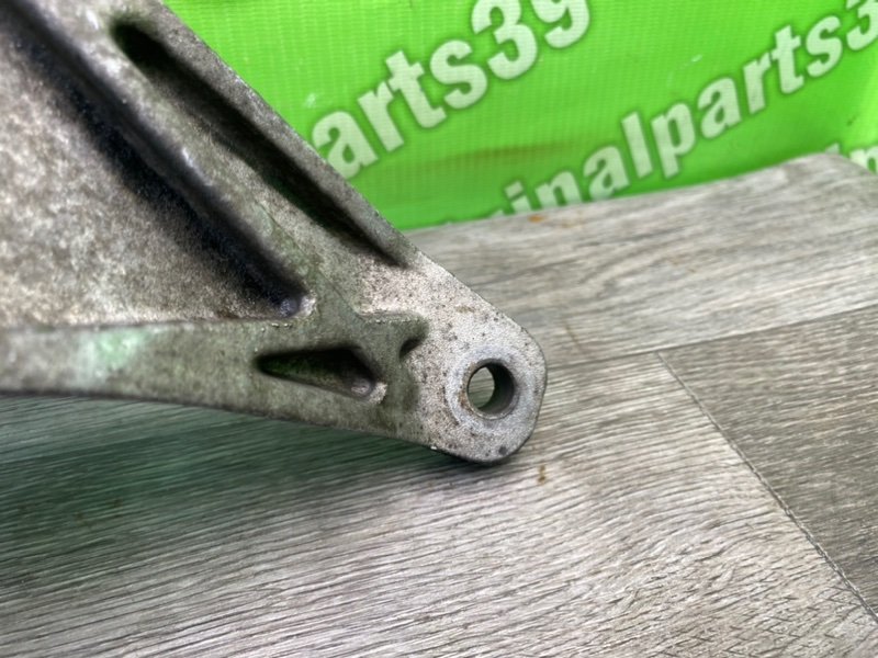 Кронштейн двигателя, 1000 рублей, Калининград