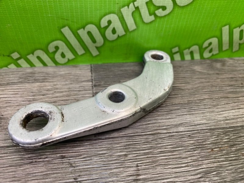 Кронштейн стабилизатора, 1000 рублей, Калининград