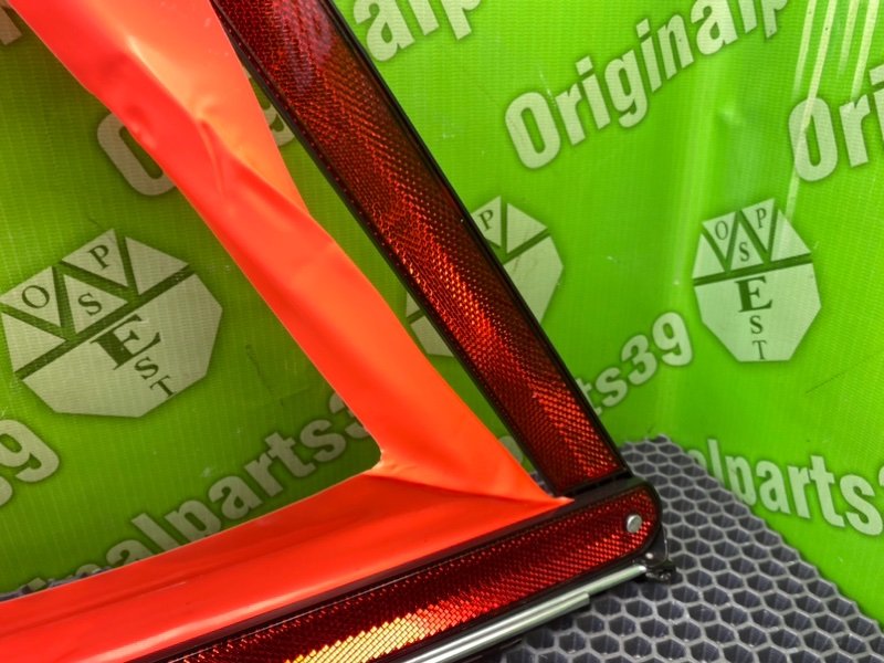 Знак аварийной остановки, 1000 рублей, Калининград