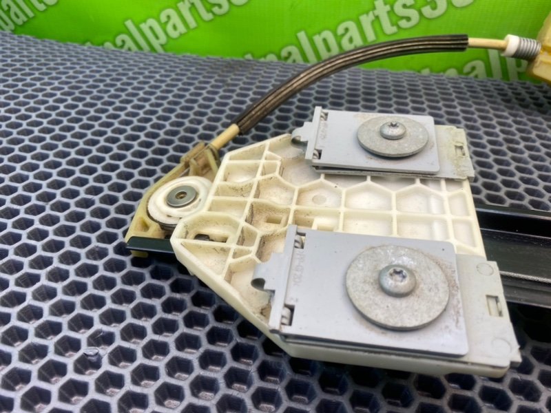 Стеклоподъемник, 1400 рублей, Калининград