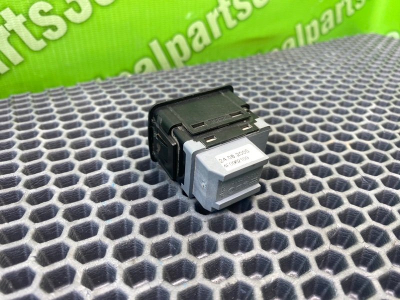 Блок кнопок, 1000 рублей, Калининград