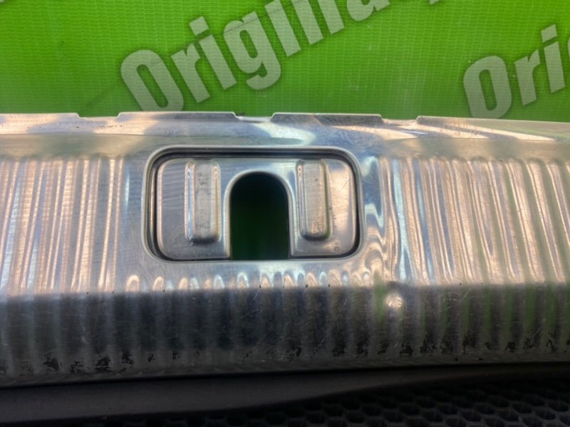 Накладка замка багажника, 2000 рублей, Калининград