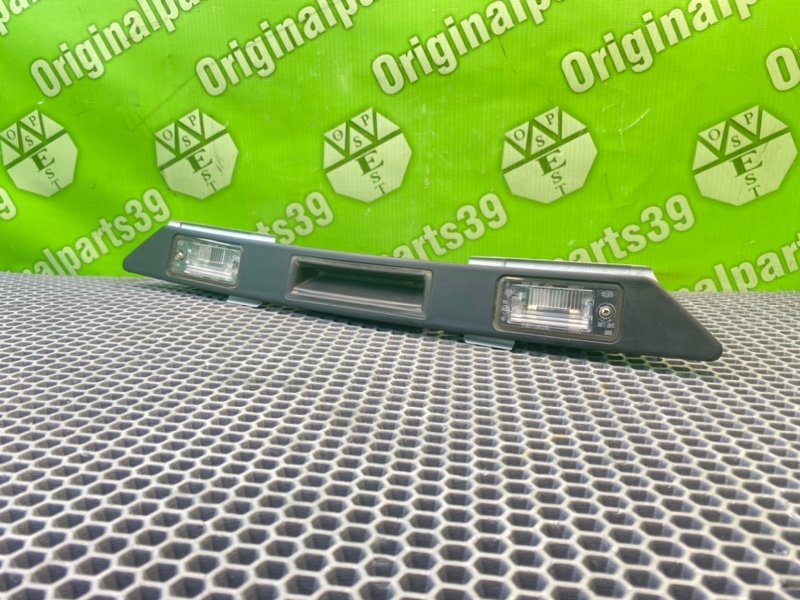 Планка багажника, 4600 рублей, Калининград