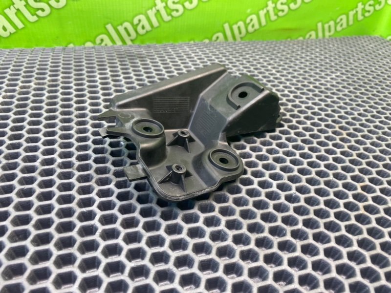 Кронштейн бампера, 600 рублей, Калининград