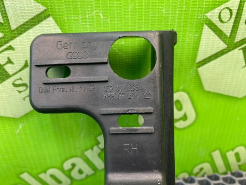 Кронштейн бампера, 600 рублей, Калининград