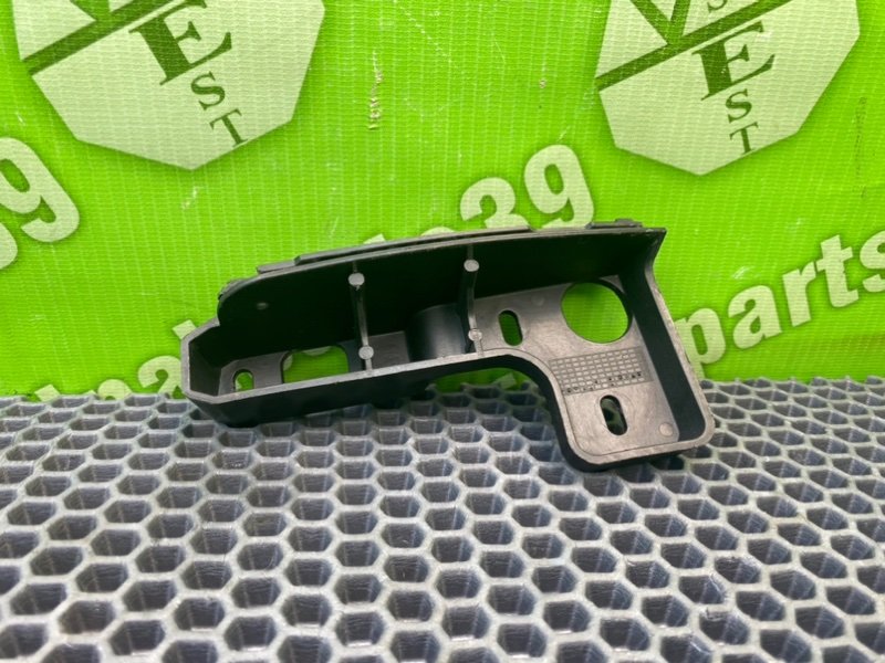 Кронштейн бампера, 600 рублей, Калининград