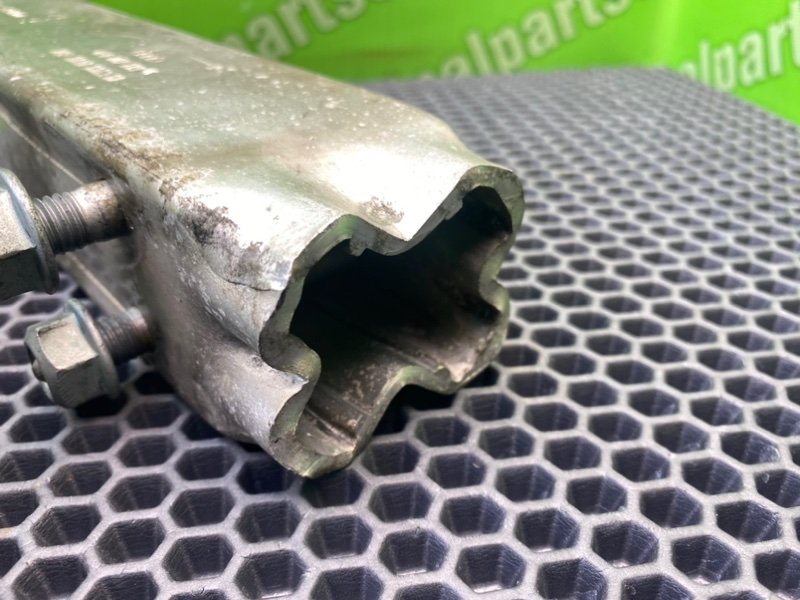 Кронштейн усилителя бампера, 2100 рублей, Калининград