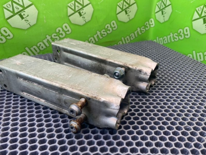 Кронштейн усилителя бампера, 2100 рублей, Калининград