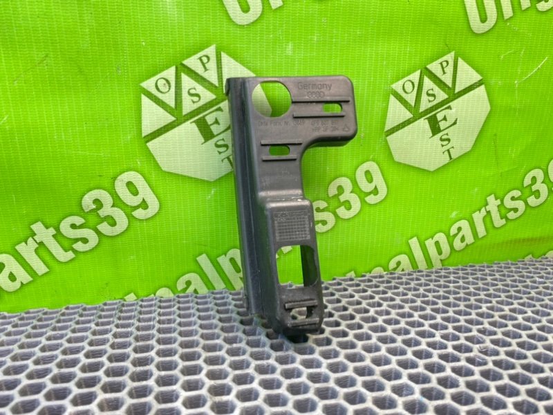 Кронштейн бампера, 600 рублей, Калининград