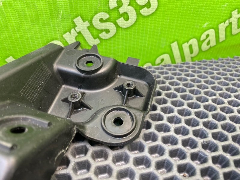 Кронштейн бампера, 600 рублей, Калининград