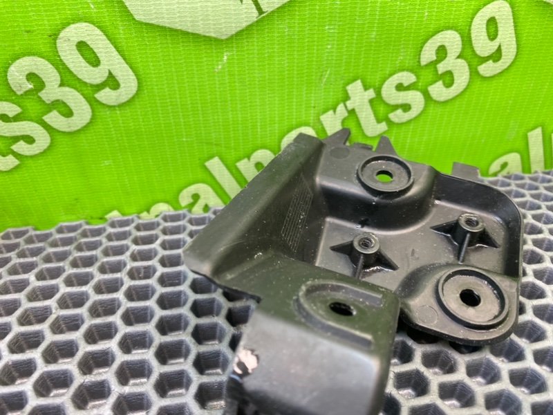 Кронштейн бампера, 600 рублей, Калининград