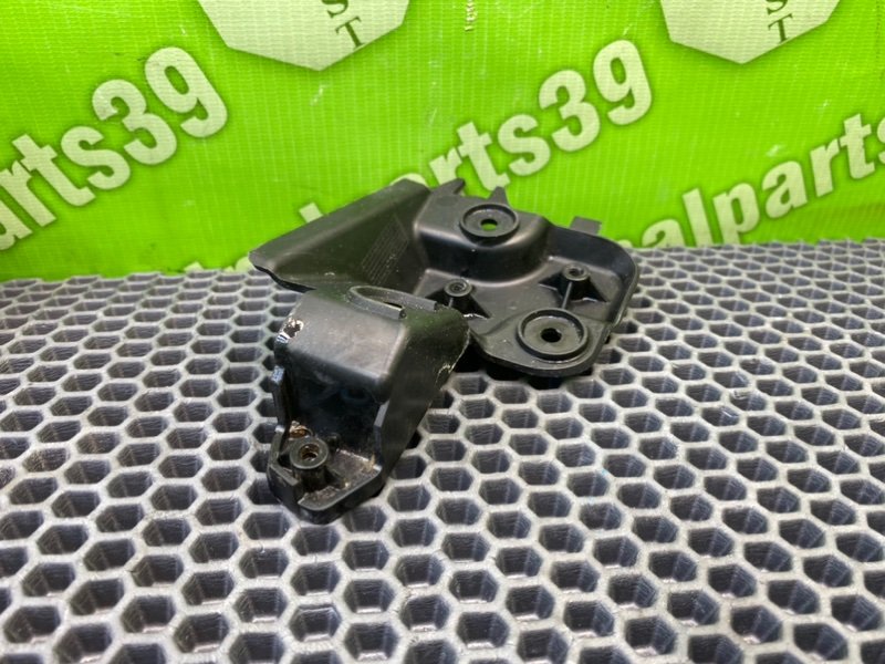 Кронштейн бампера, 600 рублей, Калининград