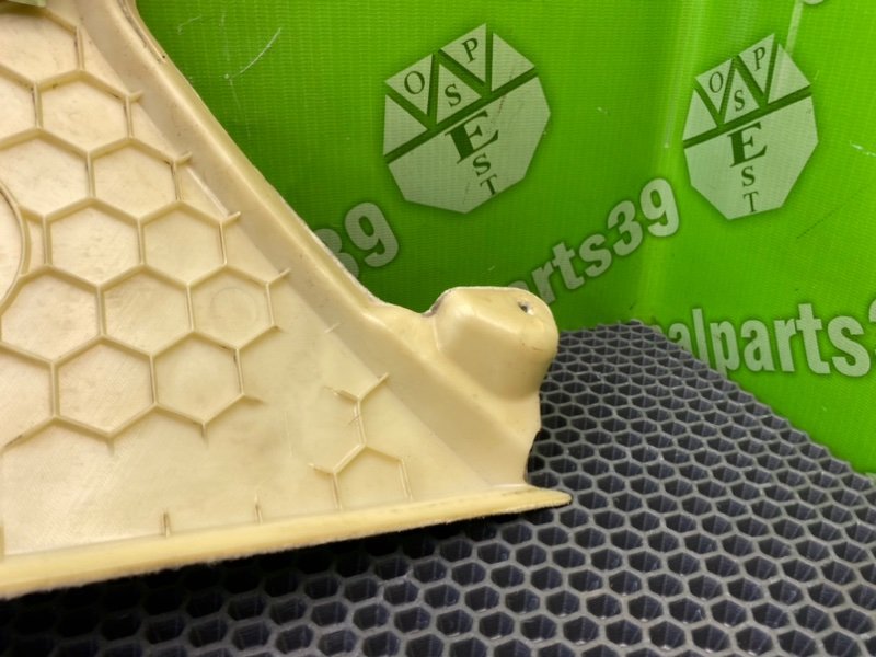 Накладка стойки, 900 рублей, Калининград