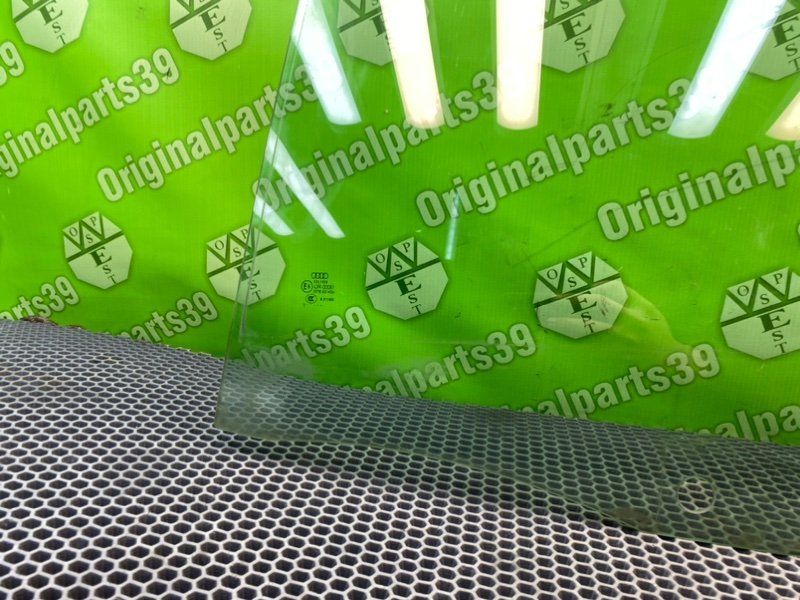 Стекло, 1000 рублей, Калининград