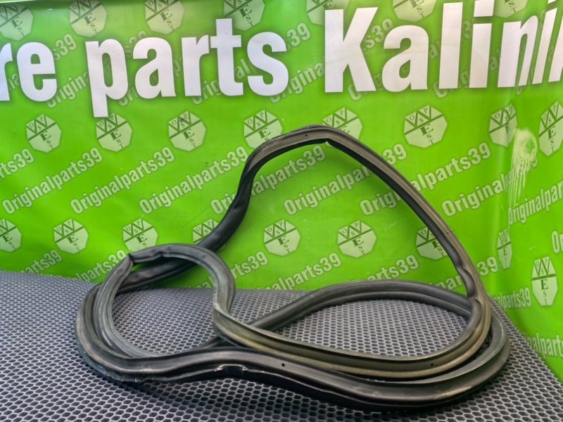 Уплотнительная резинка двери багажника, 1000 рублей, Калининград