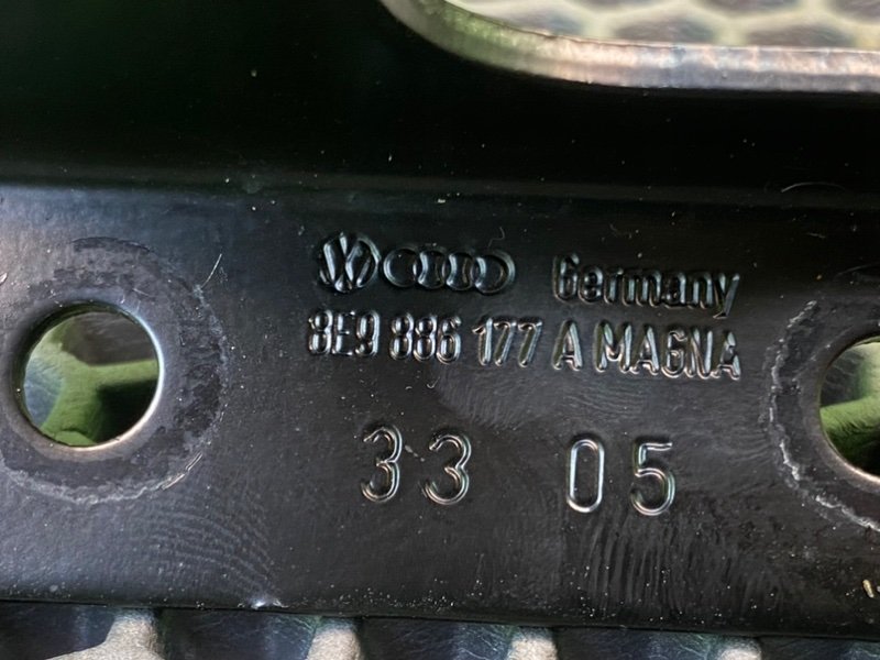 Кронштейн, 800 рублей, Калининград