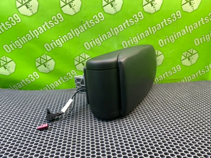 Подлокотник, 3100 рублей, Калининград