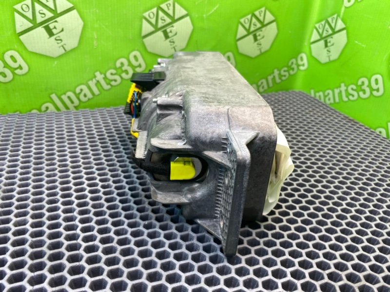 Подушка безопасности, 3100 рублей, Калининград