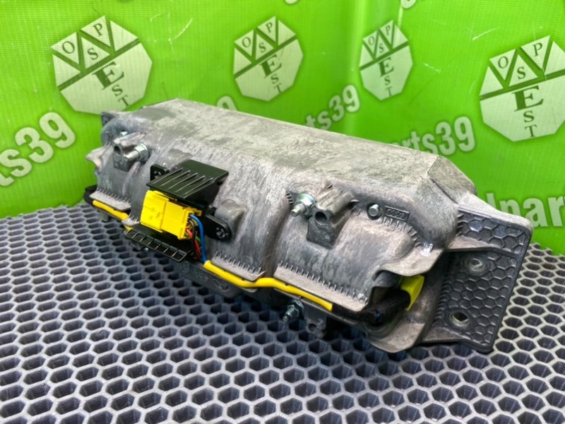 Подушка безопасности, 3100 рублей, Калининград