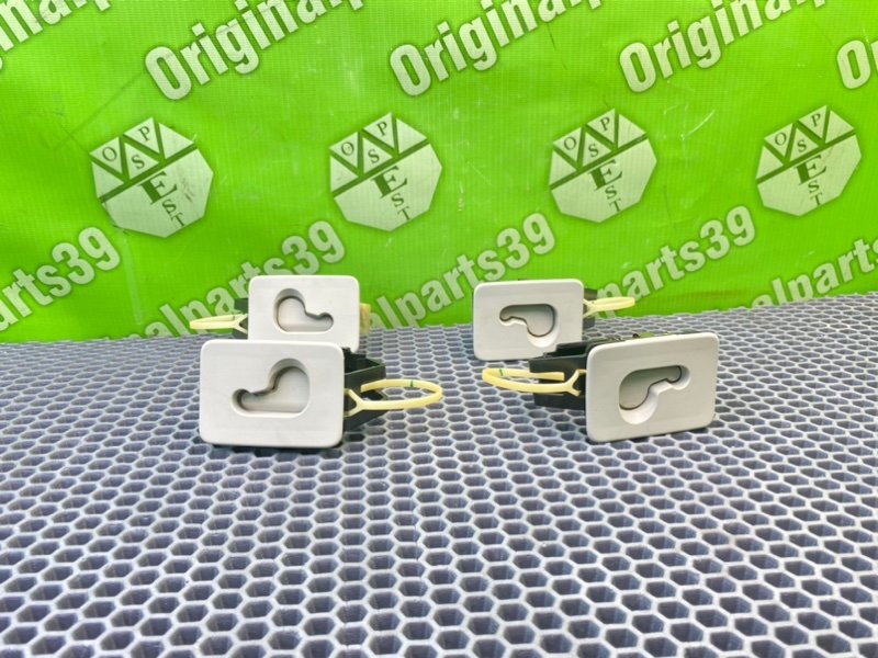 Кронштейн полки багажника, 1800 рублей, Калининград