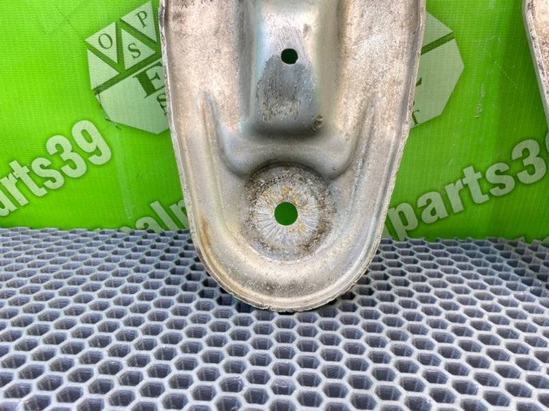 Кронштейн, 1600 рублей, Калининград