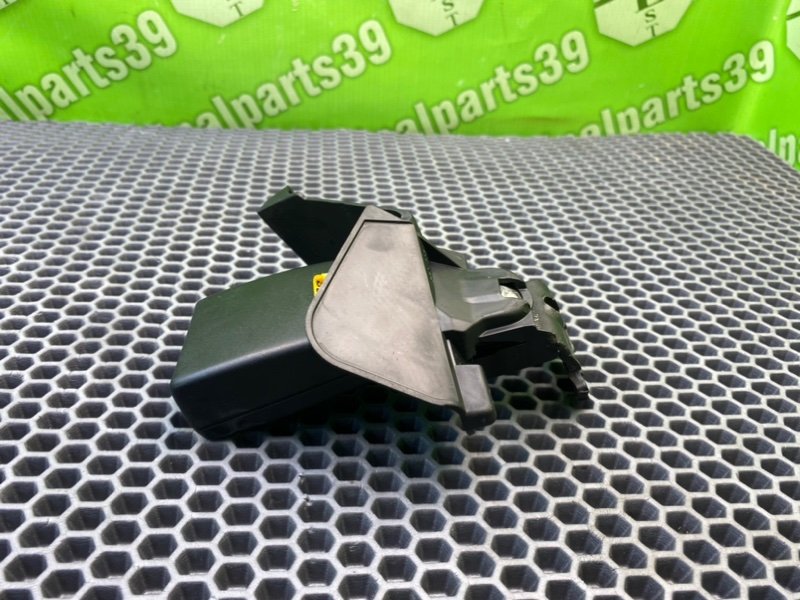 Замок ремня безопасности, 500 рублей, Калининград