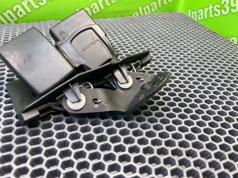 Замок ремня безопасности, 500 рублей, Калининград