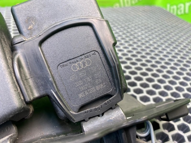 Замок ремня безопасности, 500 рублей, Калининград