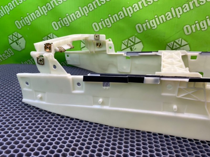 Центральная консоль, 1000 рублей, Калининград