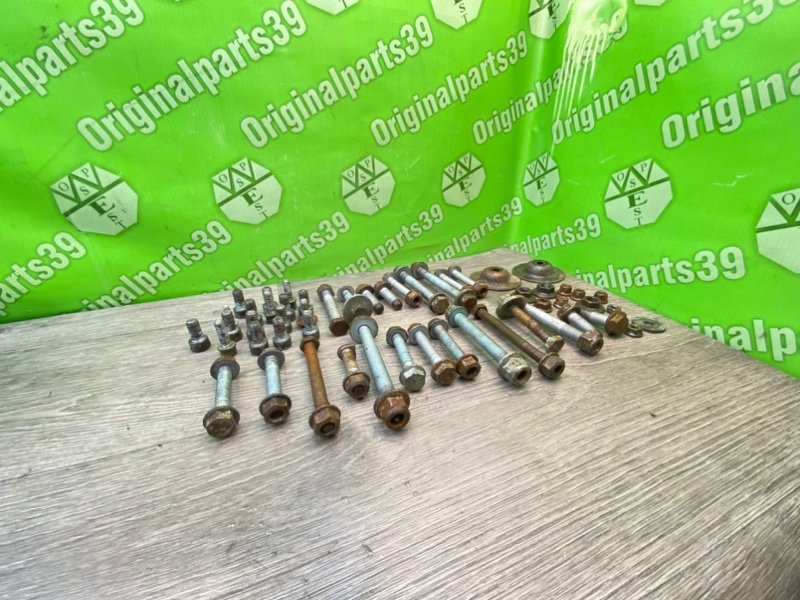 Болты подрамника, 2000 рублей, Калининград