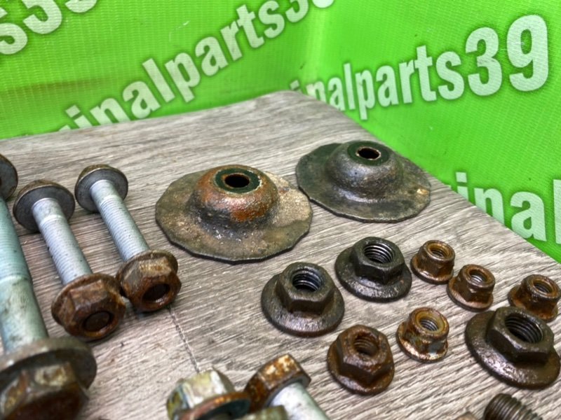 Болты подрамника, 2000 рублей, Калининград