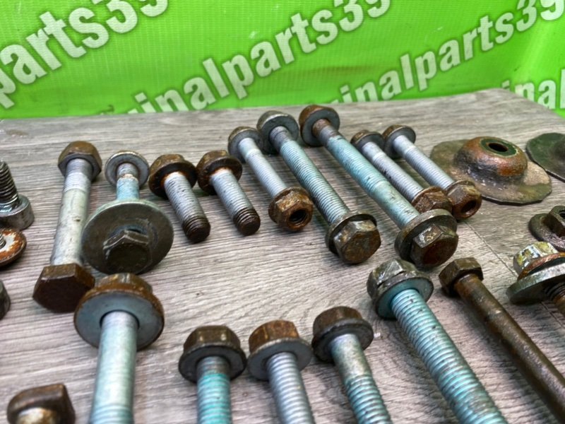 Болты подрамника, 2000 рублей, Калининград