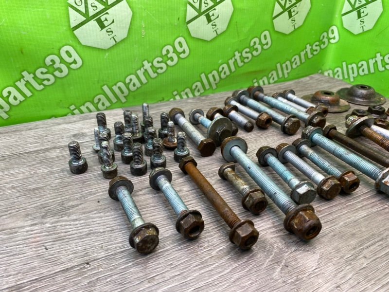 Болты подрамника, 2000 рублей, Калининград