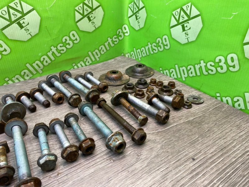 Болты подрамника, 2000 рублей, Калининград