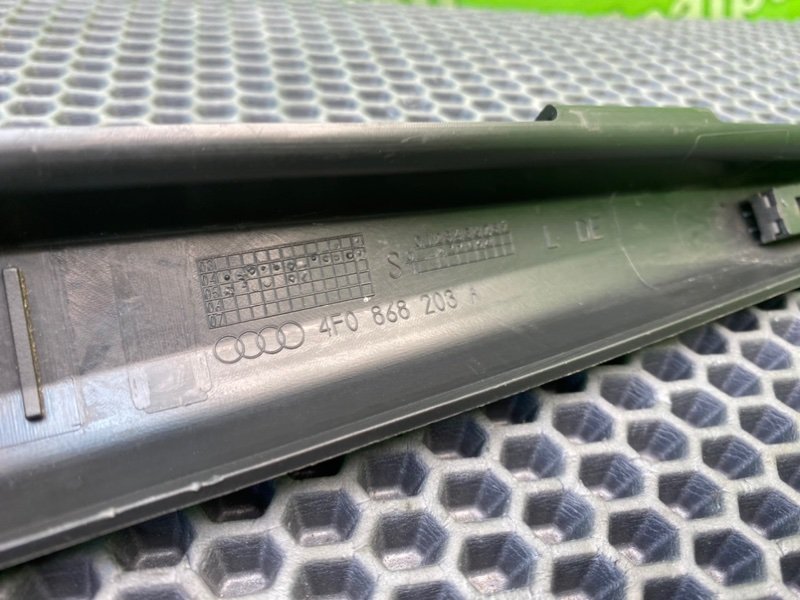 Обшивки стоек, 1000 рублей, Калининград