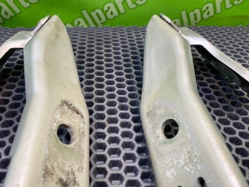 Петли капота, 1400 рублей, Калининград