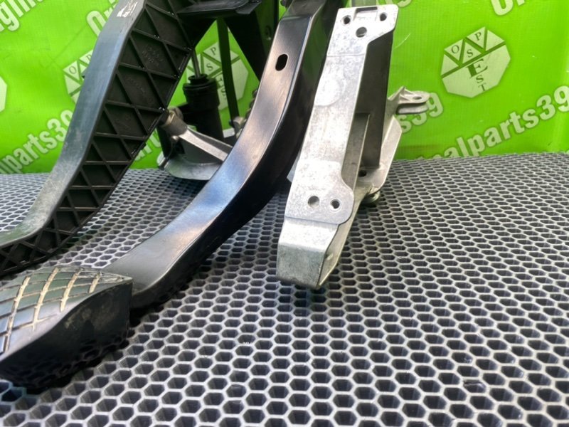 Педальный узел, 20200 рублей, Калининград