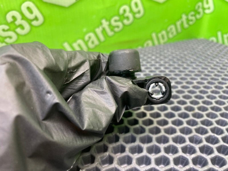 Ограничители багажника, 800 рублей, Калининград