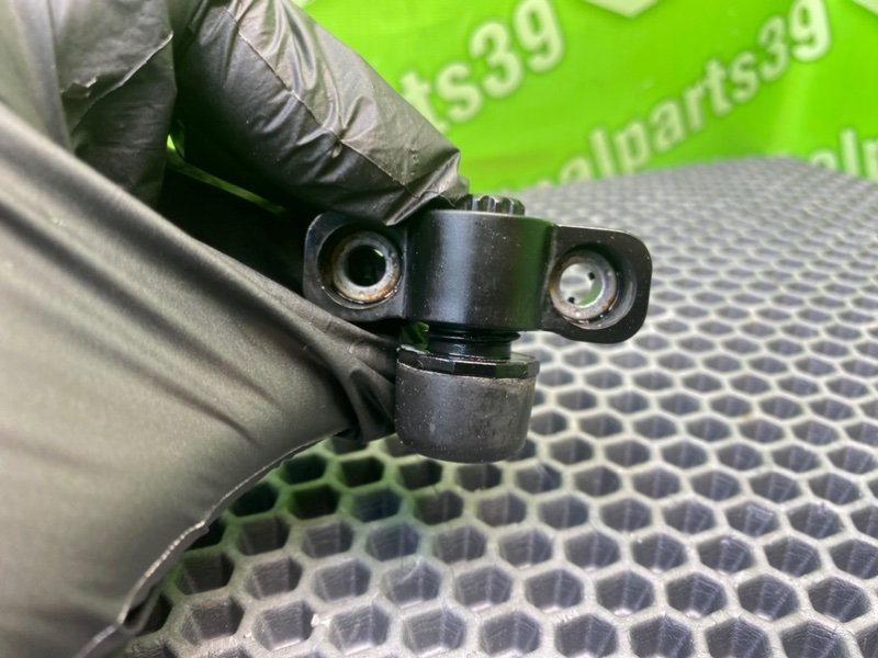 Ограничители багажника, 800 рублей, Калининград