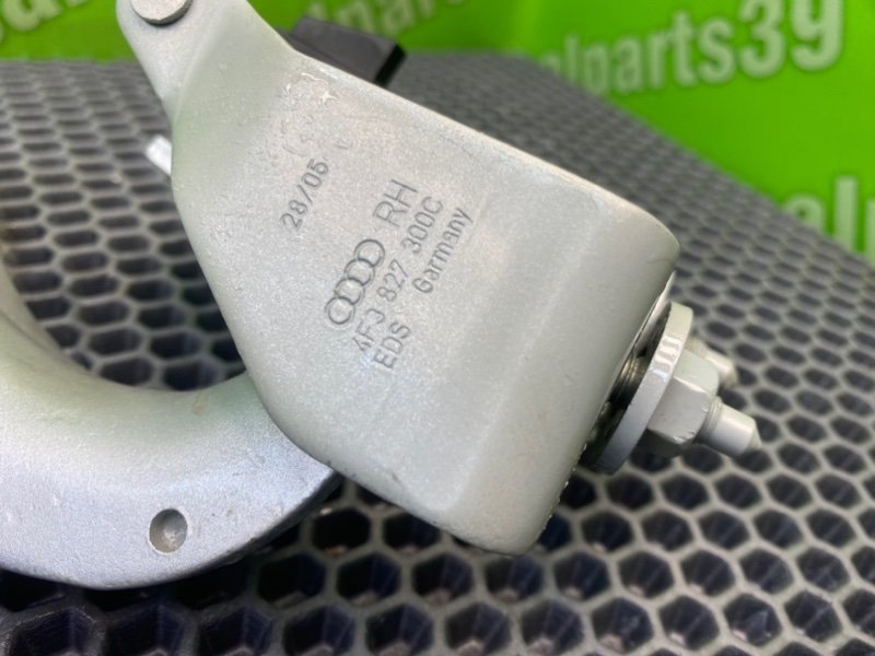 Петли багажника, 1900 рублей, Калининград