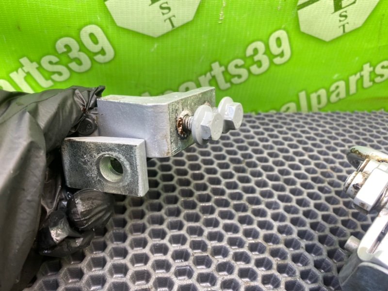 Петли дверей, 1000 рублей, Калининград