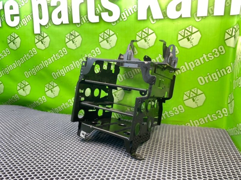 Кронштейн, 800 рублей, Калининград