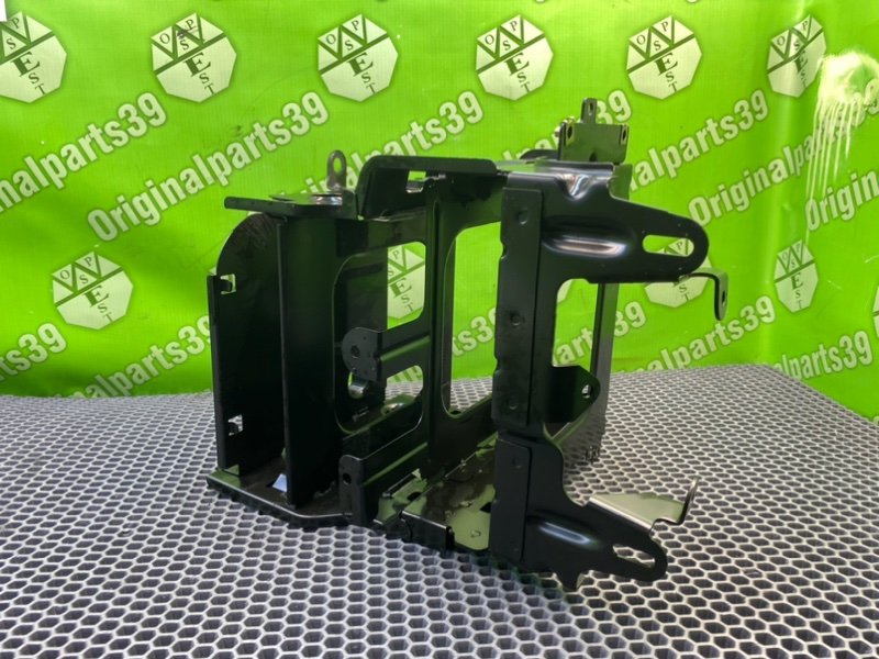 Кронштейн, 800 рублей, Калининград