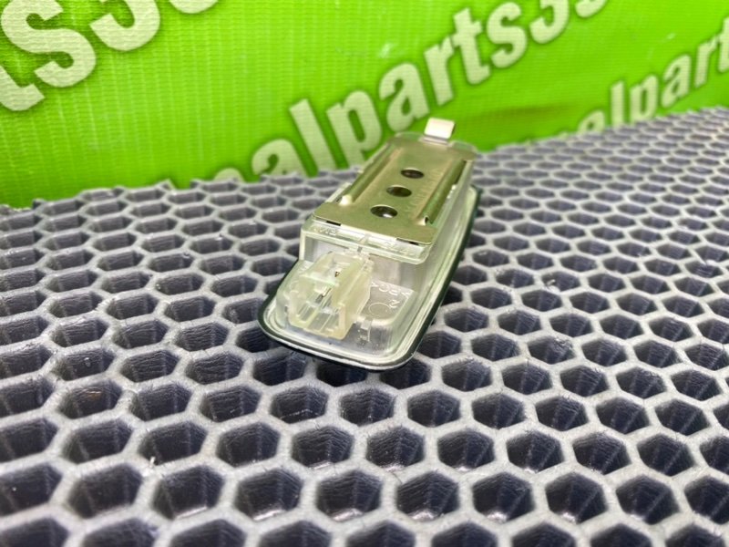 Плафон подсветки салона, 500 рублей, Калининград