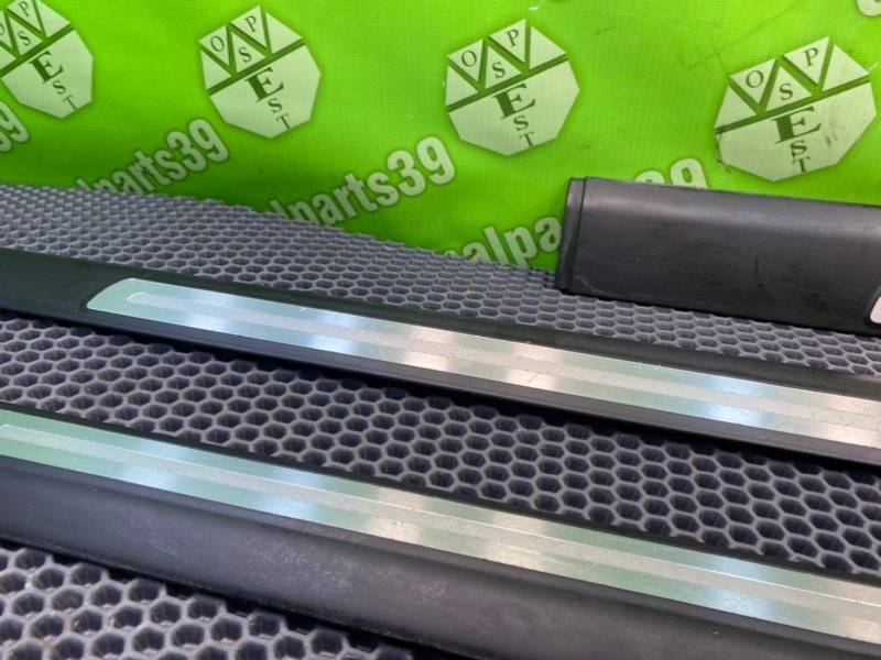 Накладки порогов, 2100 рублей, Калининград