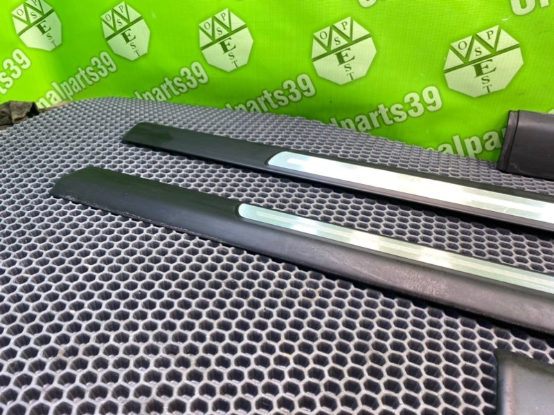 Накладки порогов, 2100 рублей, Калининград